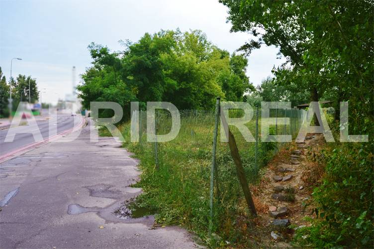 LUCRATIVE & FULLY CONNECTED LAND PLOT IN BRATISLAVA